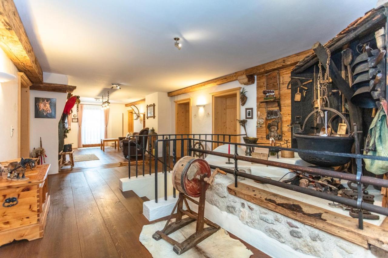 Brandstatthof Bed & Breakfast 3*