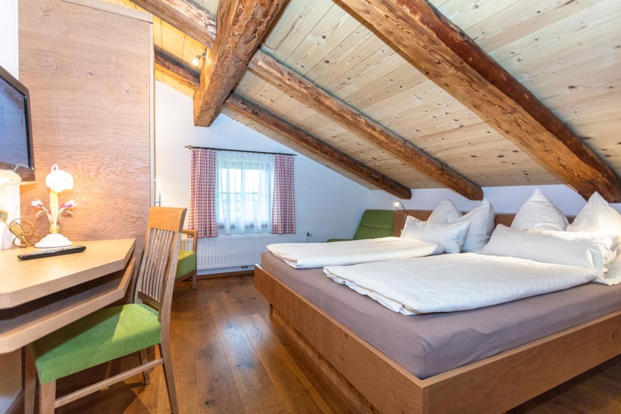 Brandstatthof Bed & Breakfast