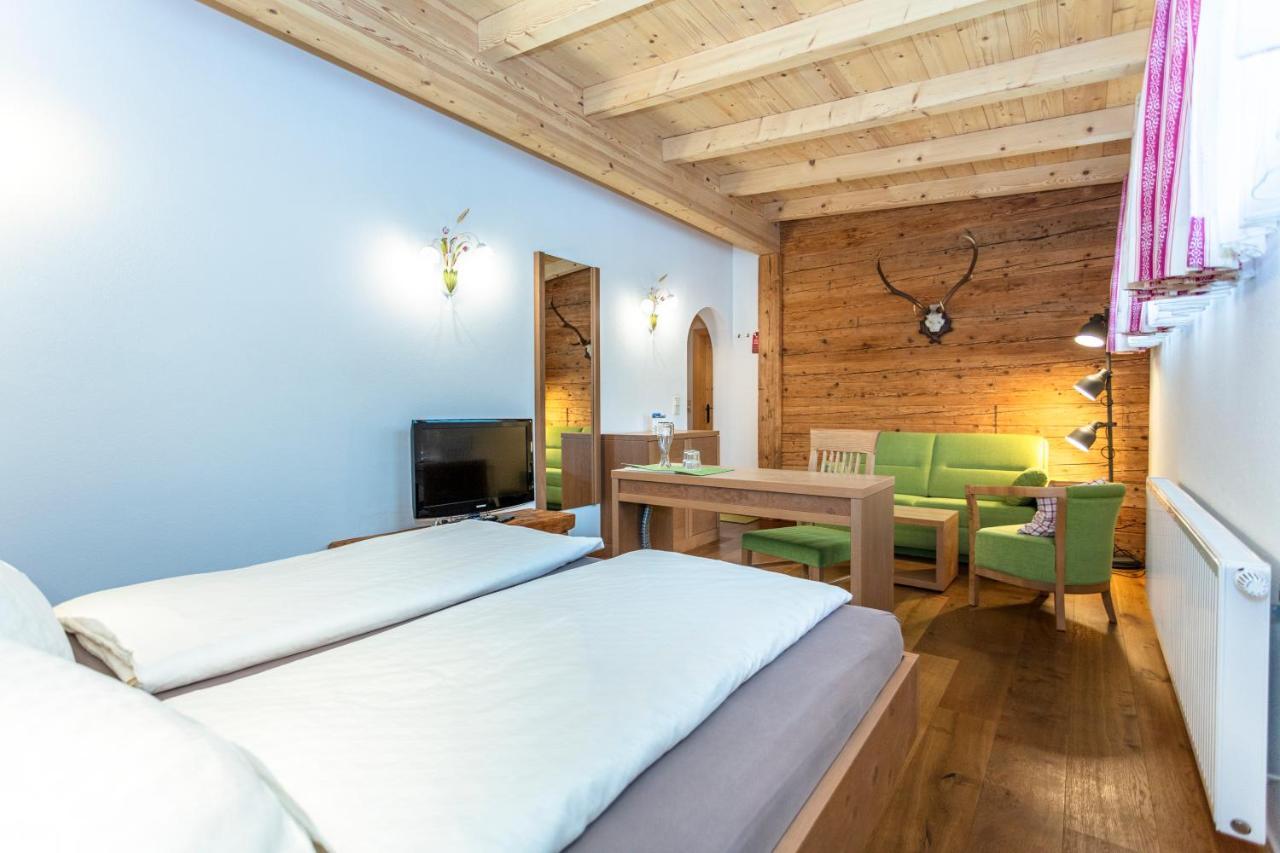 Brandstatthof Bed & Breakfast